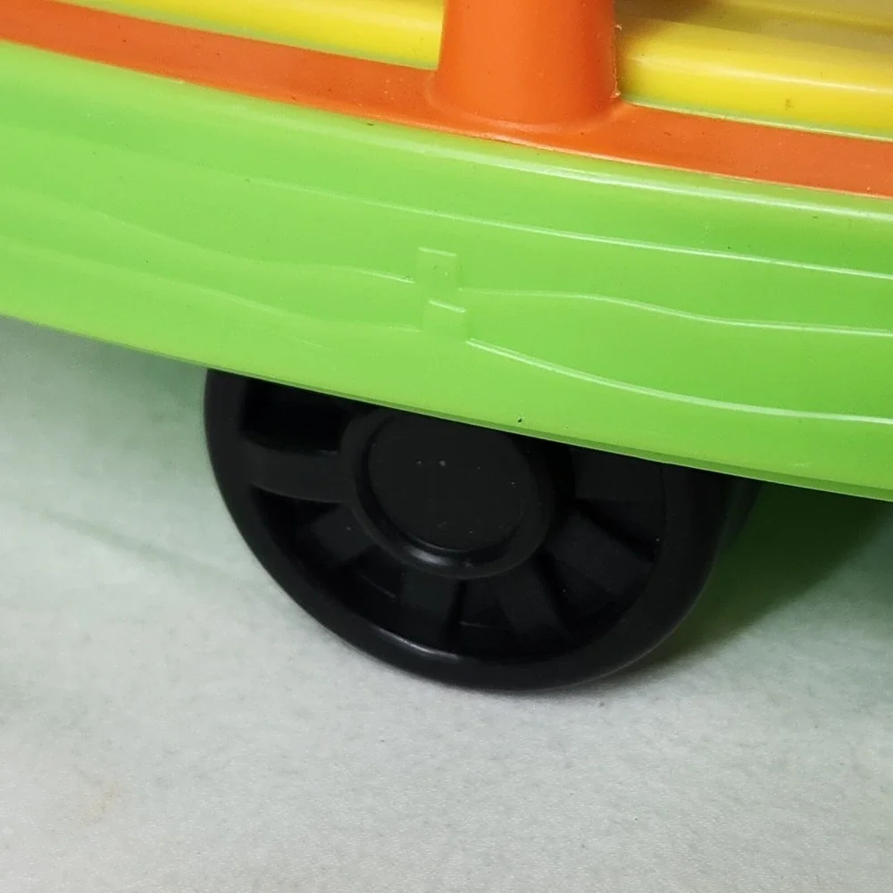 Fisher Price Little People Zoo Train Wagon 3 Figures Music Sounds‎ See Video